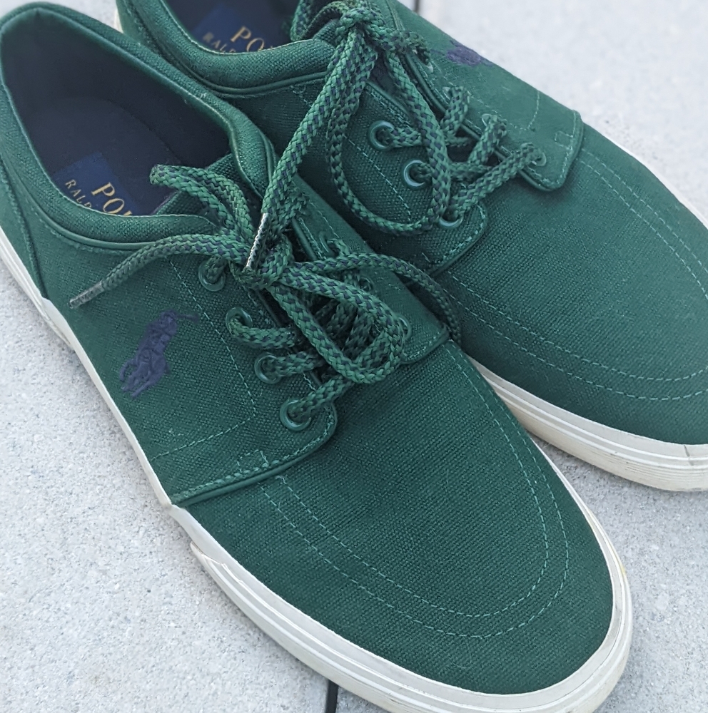 Men's Polo Ralph Lauren Lace up shoes Size 9D